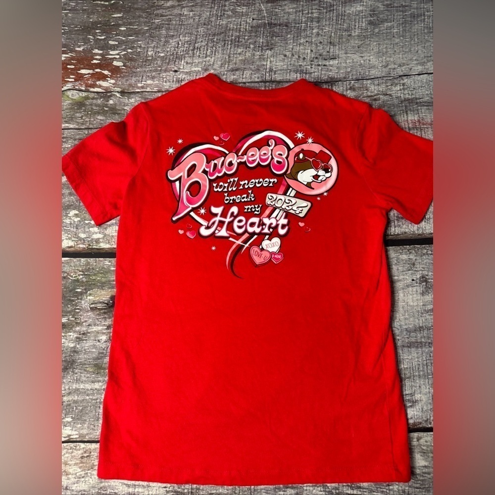 Buc-ee’s Valentine’s Day Graphic T-shirt